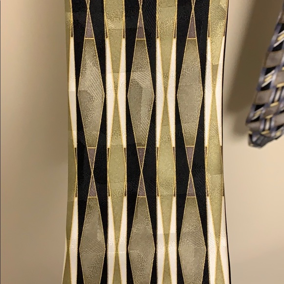 Ties - Picture 2 of 5